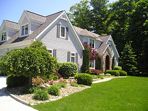 Landscapers and Lawncare Services in Knoxville, TN